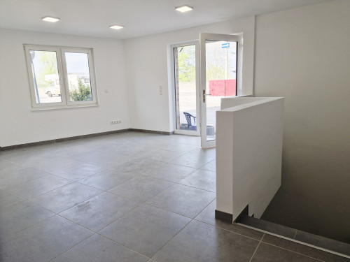 Büro EG