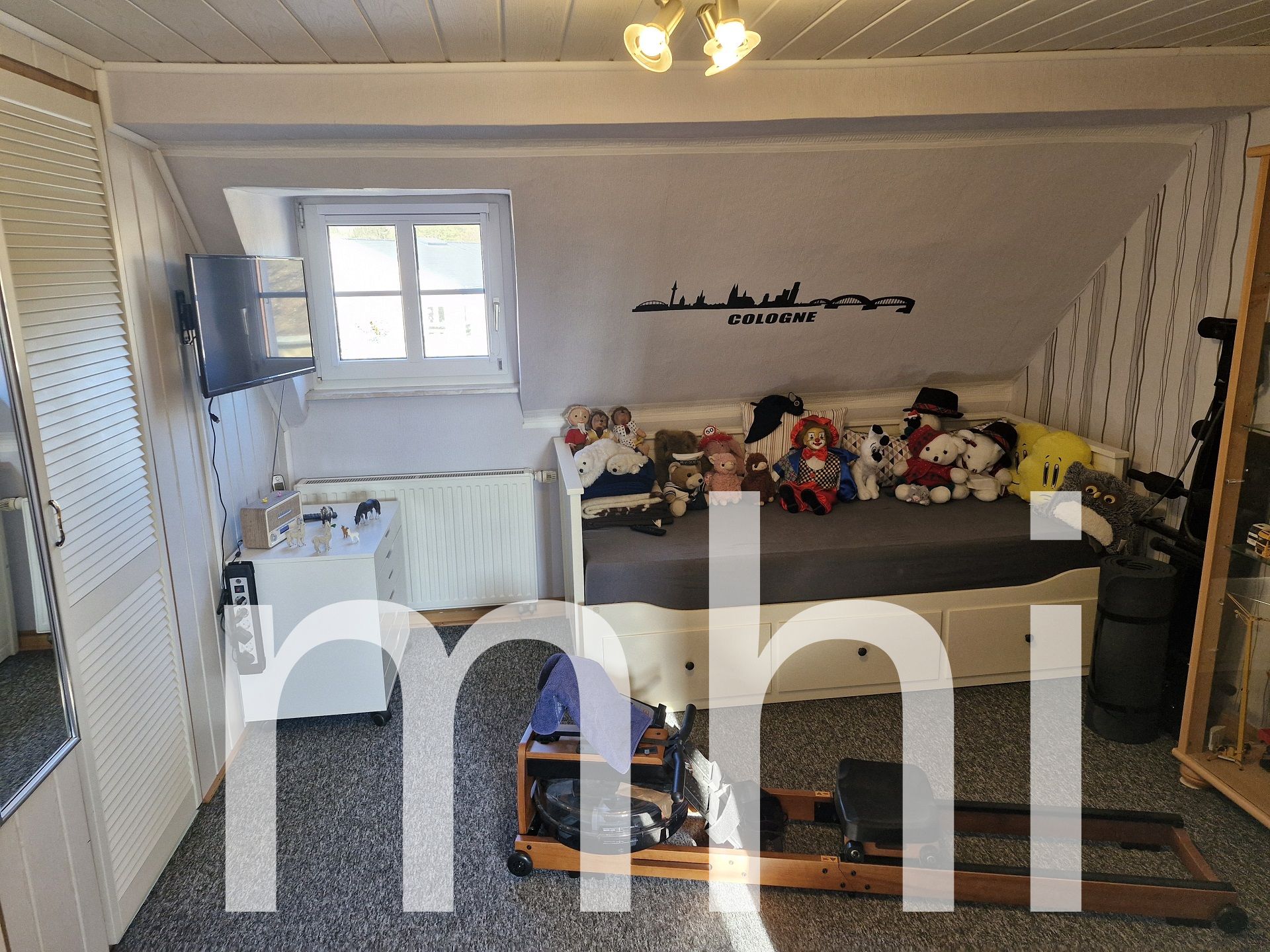 Schlafzimmer 2 DG
