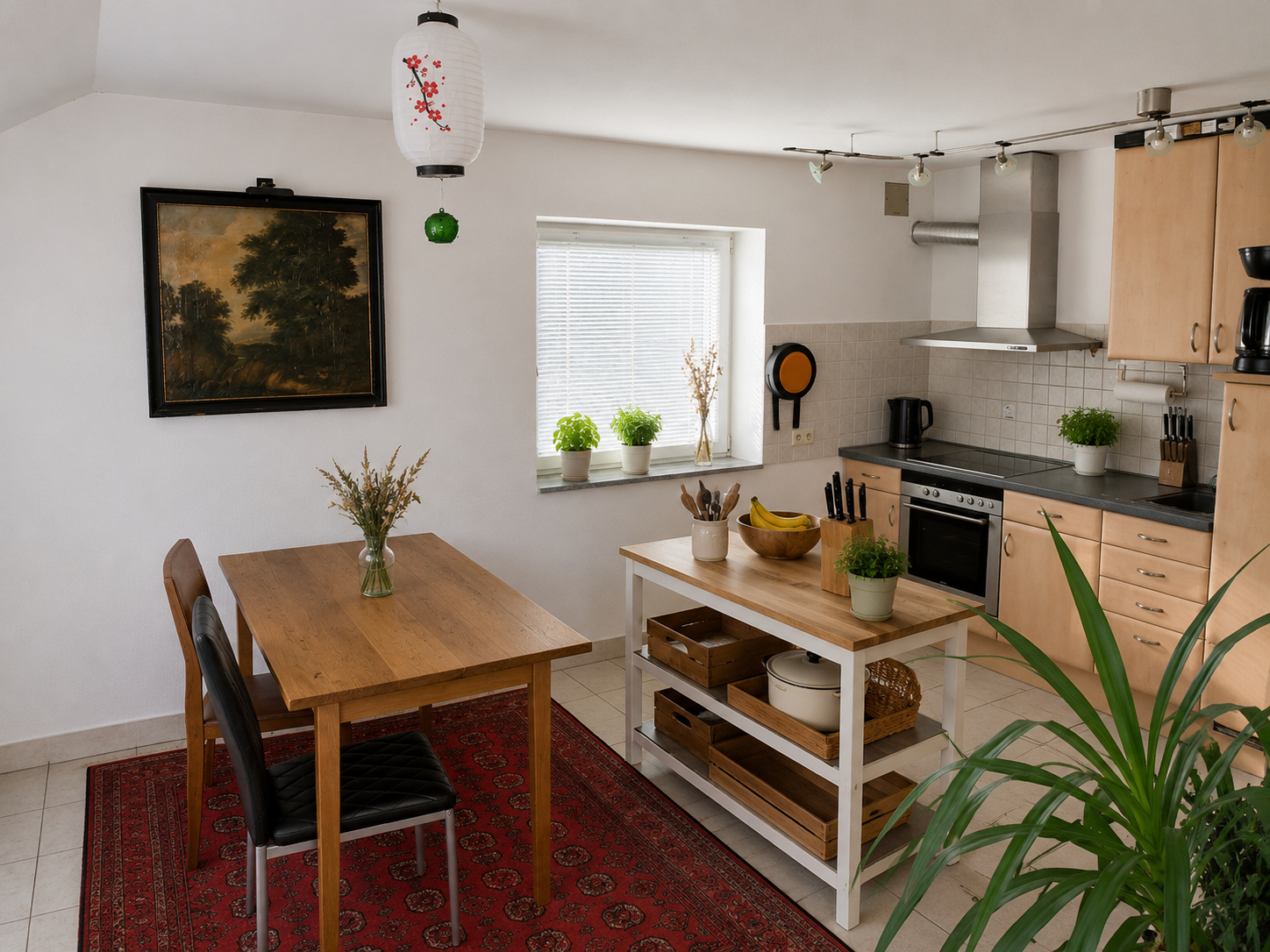 Wohn- Esszimmer mit Küche