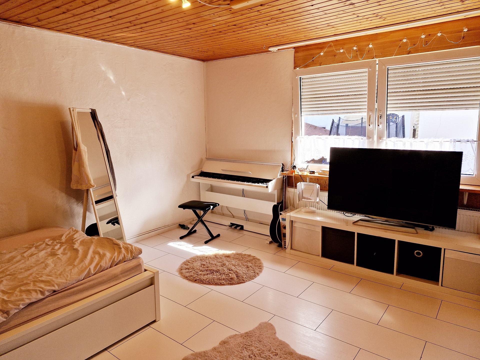OG Schlafzimmer 1